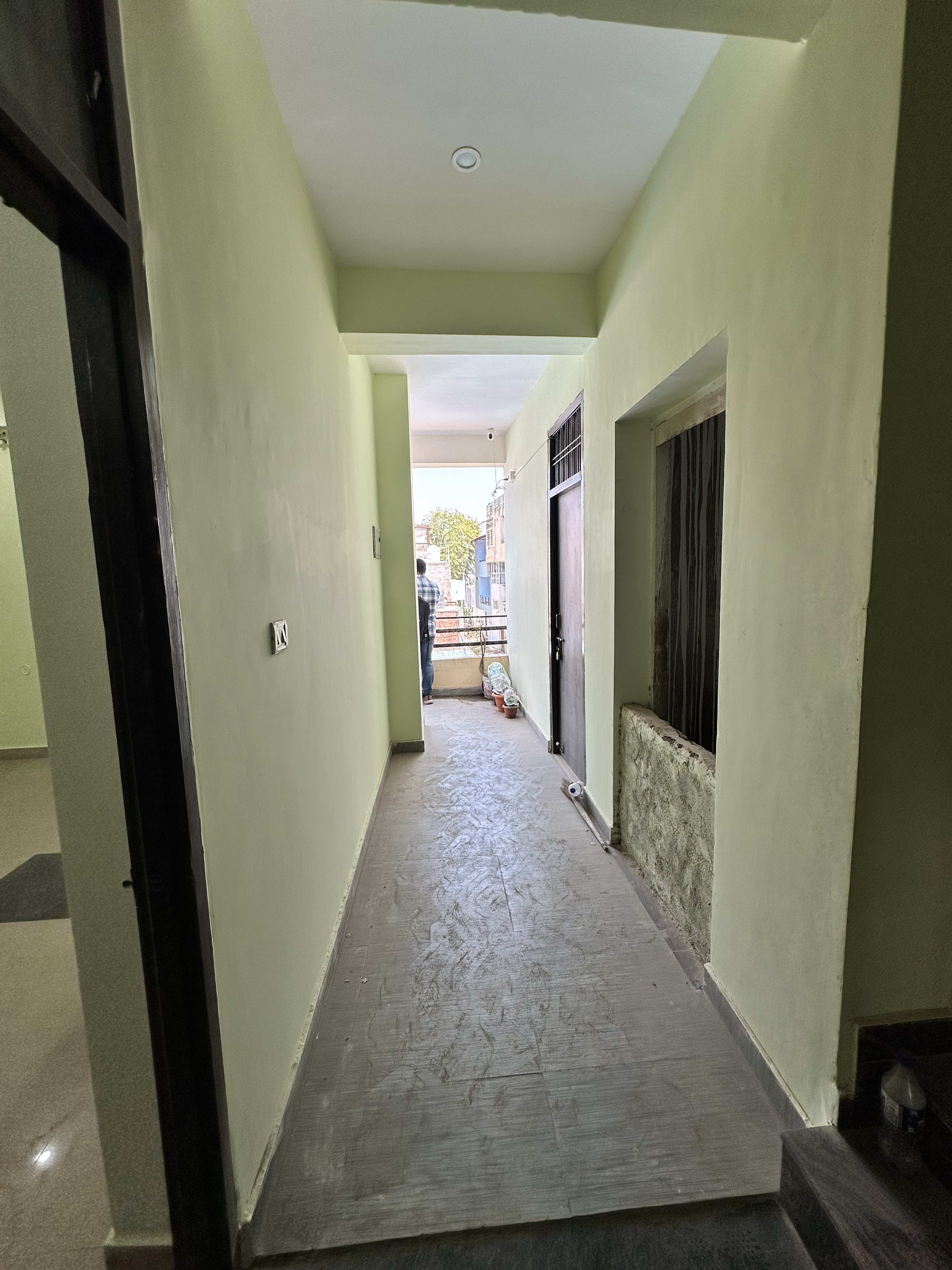 2BHK Flat for Rent in Takrohi, Indira Nagar, Lucknow