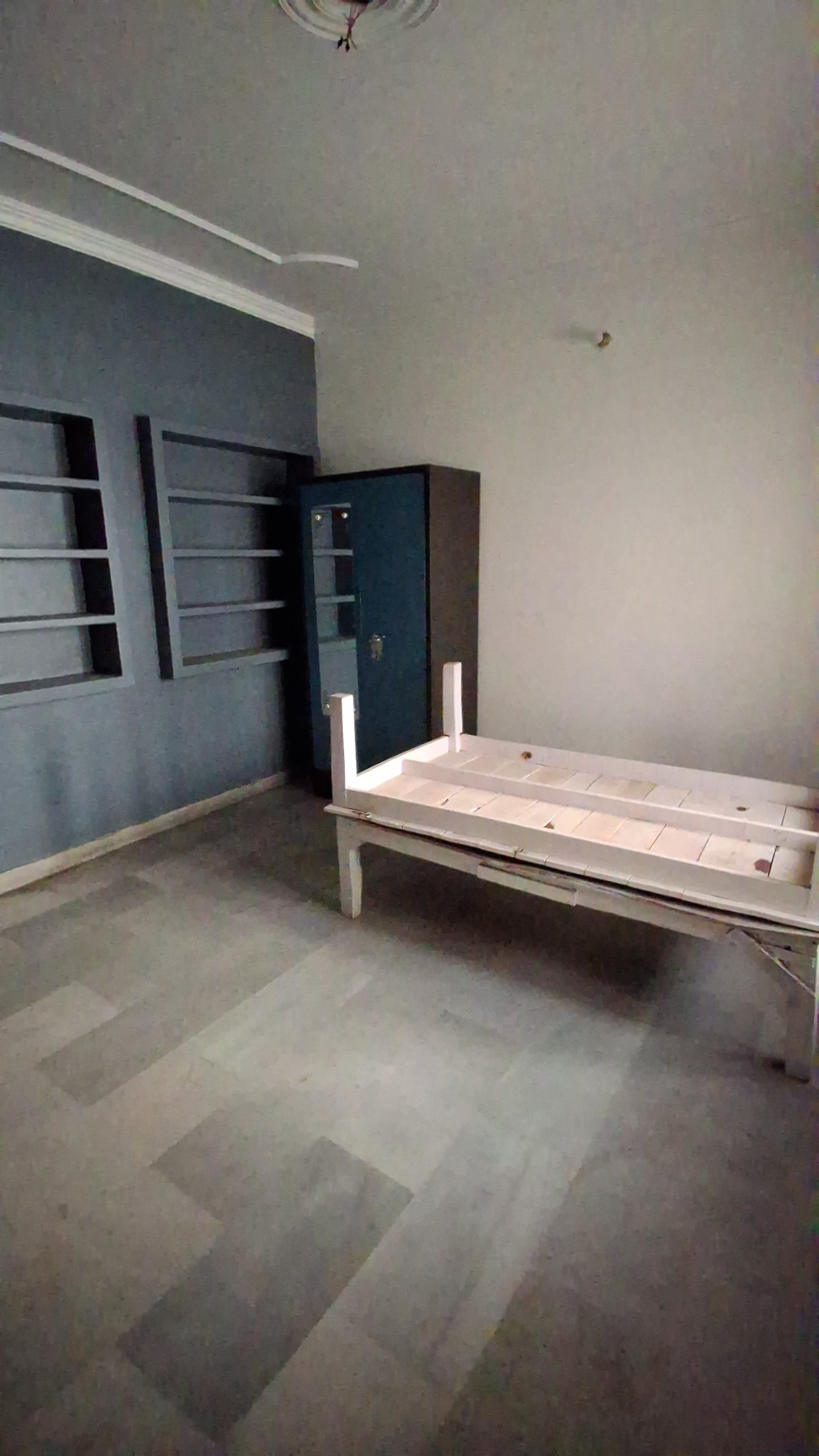 3BHK For Rent Near Rashmi Khand, Bangla Bazaar