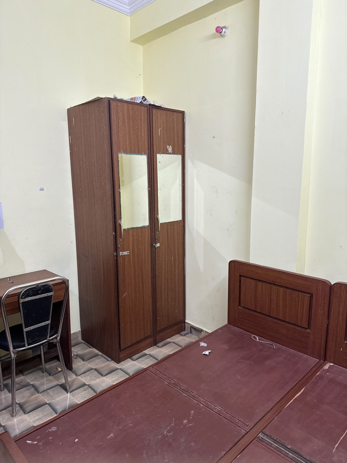 Girls PG in Narhi, Hazratganj, Lucknow, Uttar Pradesh - photo 3