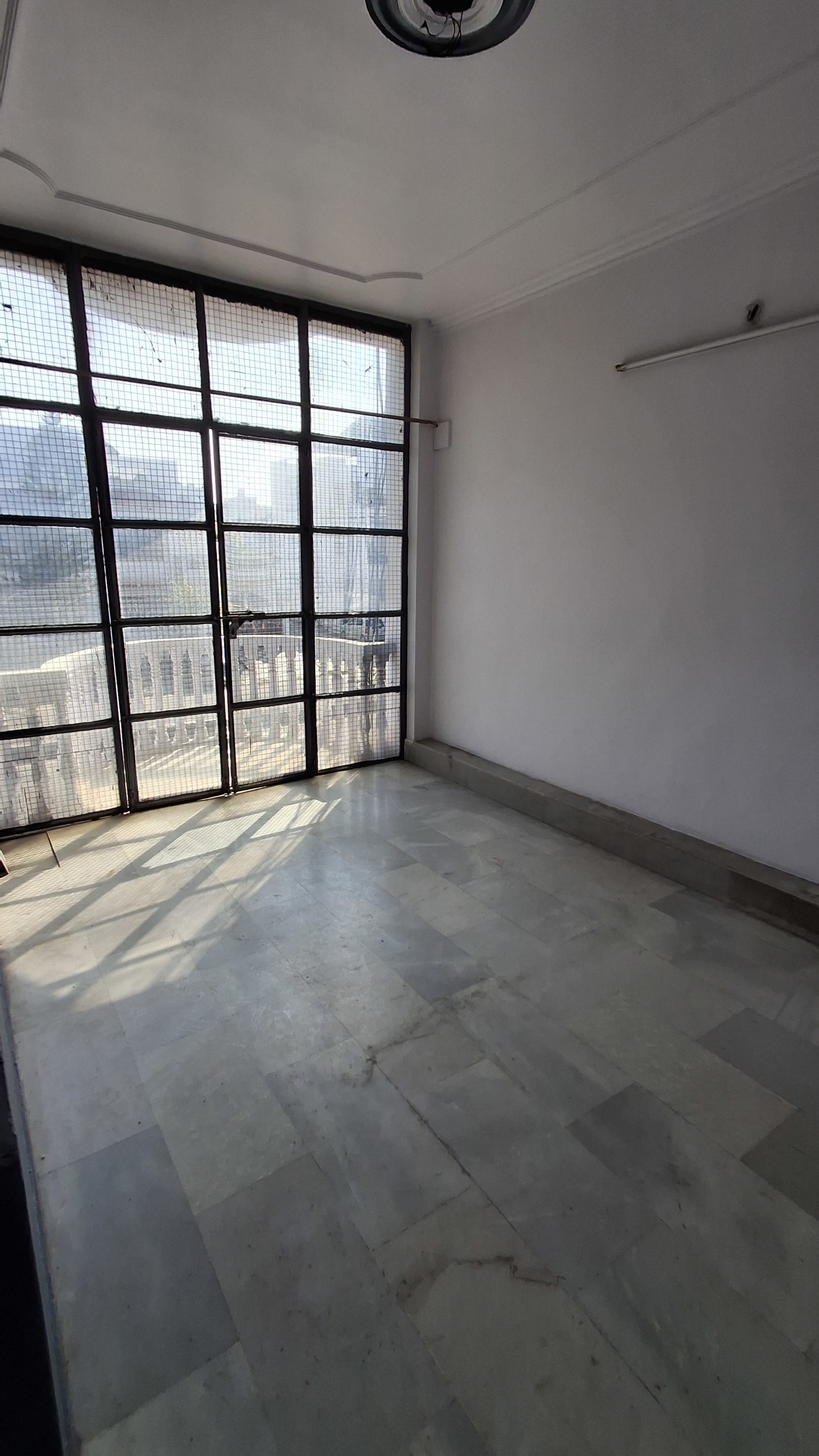 3BHK For Rent Near Rashmi Khand, Bangla Bazaar