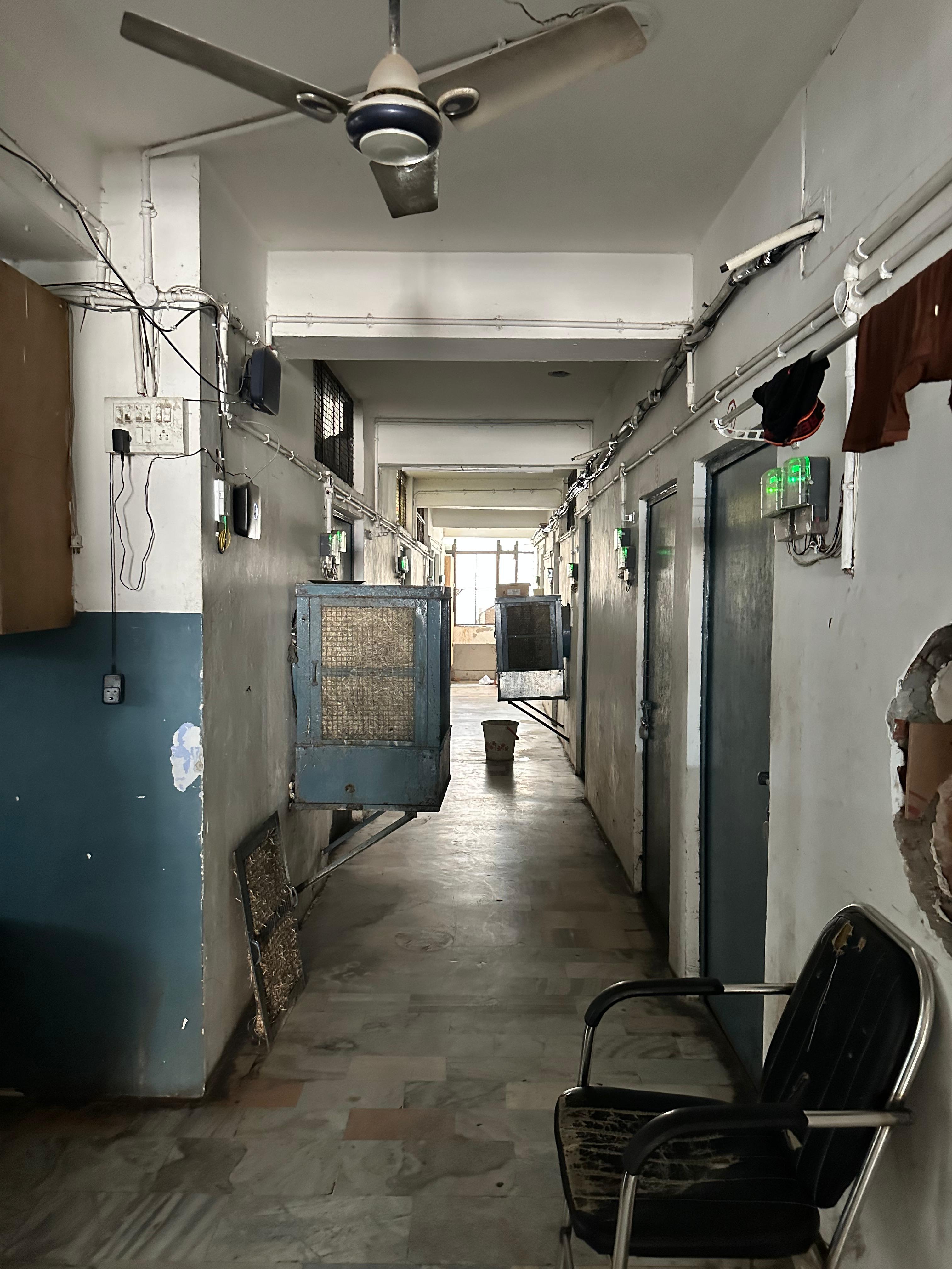 Boys PG in Naval Kishore Rd, Hazratganj, Lucknow - photo 5