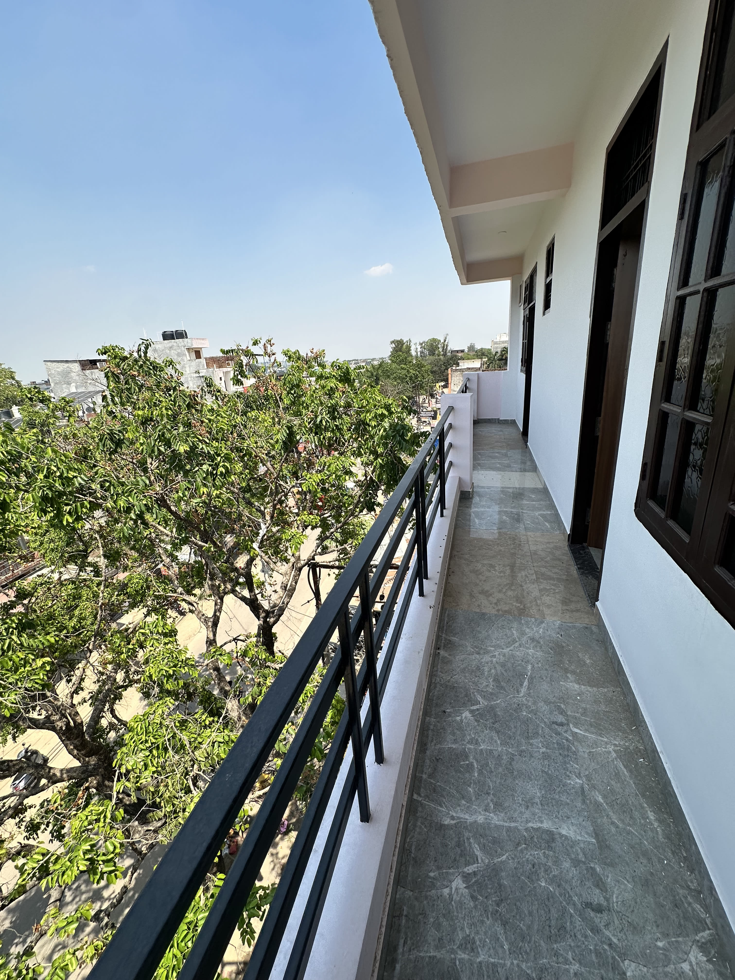 2BHK Flat for Rent in Takrohi, Indira Nagar, Lucknow